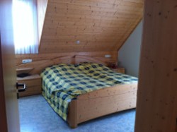 Elternschlafzimmer im DG Elternschlafzimmer im DG